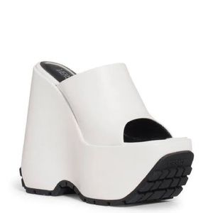 VERSACE PLATFORM WEDGE DUPE